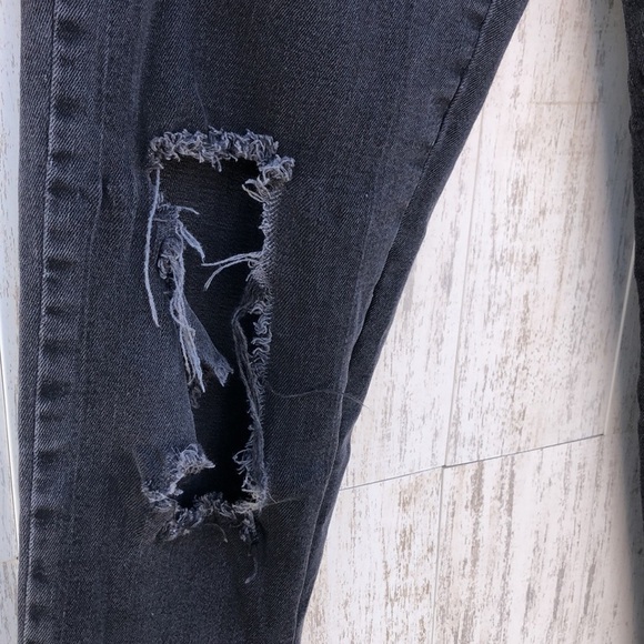 BDG Urban Outfitters | SIZE 29 - Picture 7 of 9